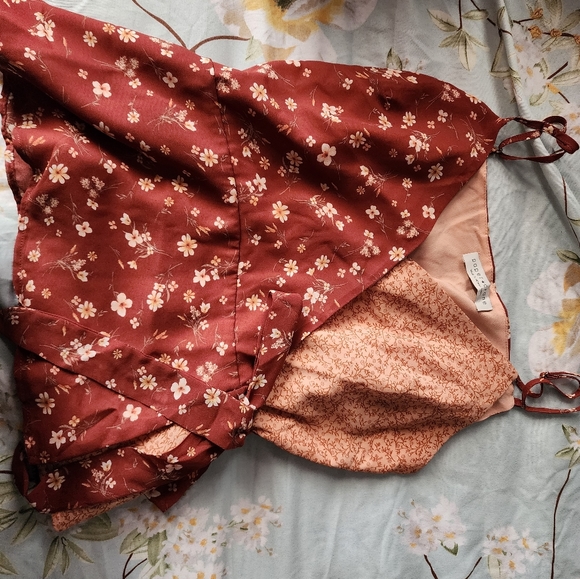 Ropa - Picture 2 of 16